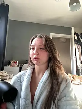 Snapshot of Bellesweett chatting on 04.06.26 Bellesweett online show from 04.06.26