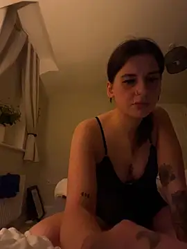 Alicemaexx online show from 04.11.26