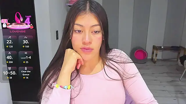 LovelyLoren333 online show from 02.27.26