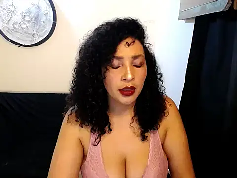 Nerea Boolsara8 online show from 04.18.26