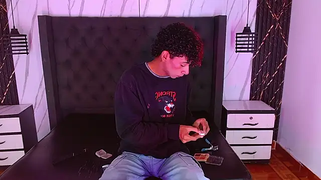 Billie Turneer online show from 02.23.26