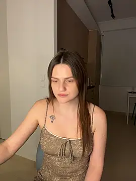 Snapshot of UnholyAmy chatting on 04.29.26 UnholyAmy online show from 04.29.26