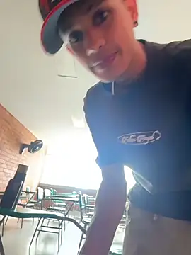 HarryGaze online show from 04.08.26