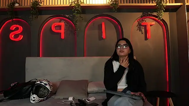 mekari fox online show from 06.02.26