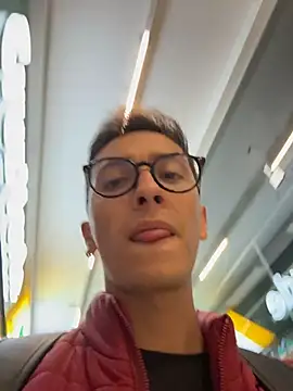 Thiago Jones1 online show from 04.03.26