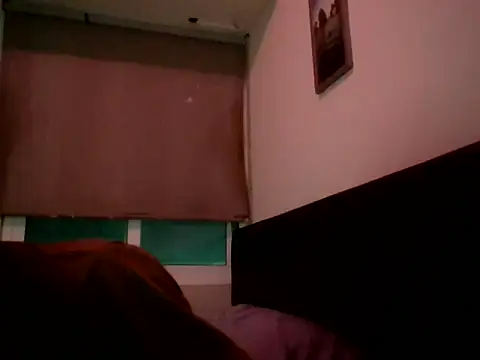 Snapshot of thejafuckgirls chatting on 08.08.26 thejafuckgirls online show from 08.08.26