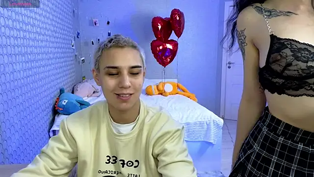 LuxuryLoverss online show from 02.26.26