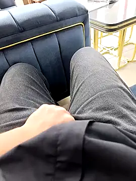 Snapshot of KADINDELISI34 chatting on 02.24.26 KADINDELISI34 online show from 02.24.26