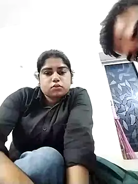 Snapshot of Cute_Piu chatting on 02.22.26 Cute Piu online show from 02.22.26