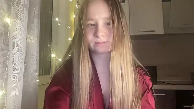 cutefoxieee online show from 04.22.26