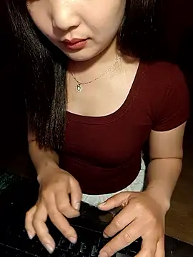 Snapshot of Myna5790 chatting on 02.26.26 Myna5790 online show from 02.26.26