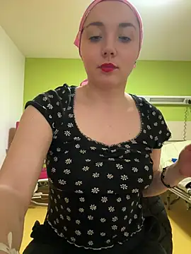 Snapshot of FreyaSlay299 chatting on 03.02.26 FreyaSlay299 online show from 03.02.26