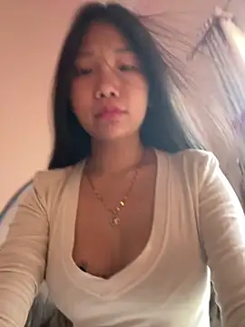 Miumieu2 online show from 04.12.26