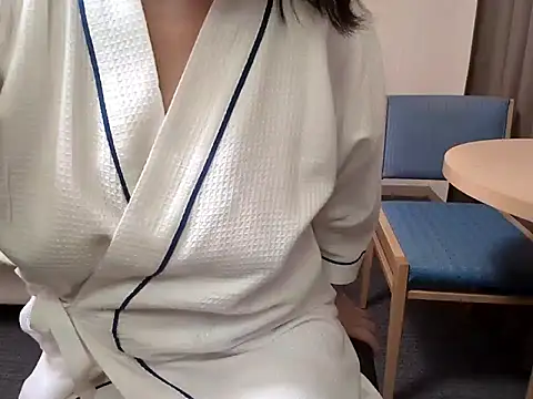 Snapshot of emi_chan_7 chatting on 05.24.26 emi chan 7 online show from 05.24.26