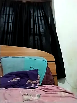 Snapshot of madhu2002sl chatting on 02.26.26 madhu2002sl online show from 02.26.26