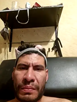 boyp3netrat0r online show from 03.15.26