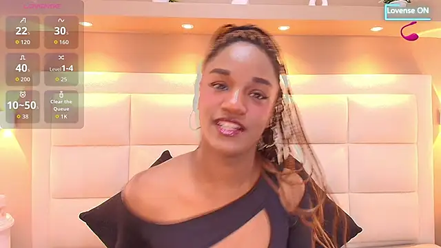 Snapshot of Chloebrunnie chatting on 06.02.26 Chloebrunnie online show from 06.02.26