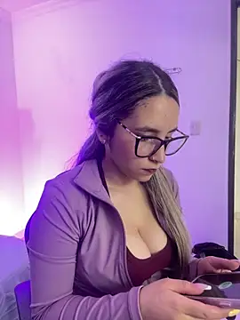 Snapshot of MANU_EF chatting on 03.02.26 MANU EF online show from 03.02.26