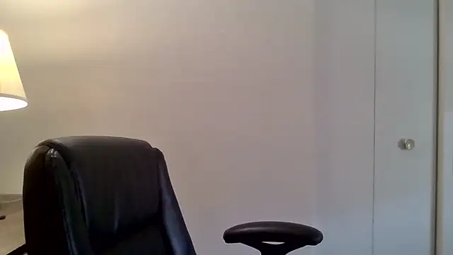 tytheexhibionist online show from 03.25.26