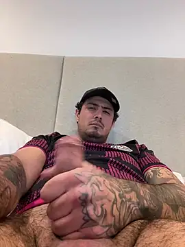 Snapshot of MaximoVaca chatting on 02.26.26 MaximoVaca online show from 02.26.26