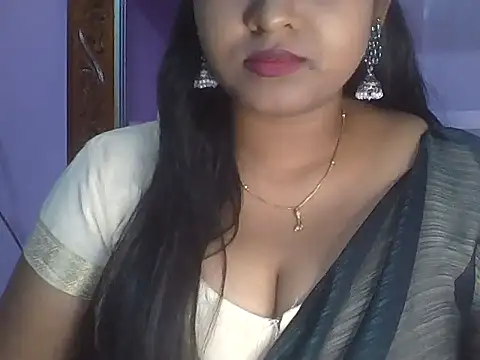 Snapshot of Tamil_Kuttyma chatting on 06.13.26 Tamil Kuttyma online show from 06.13.26