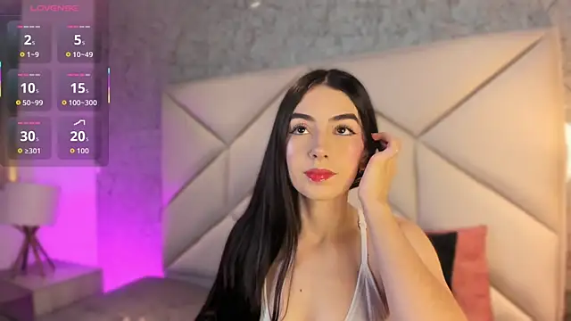 Snapshot of mell_muller chatting on 06.16.26 mell muller online show from 06.16.26