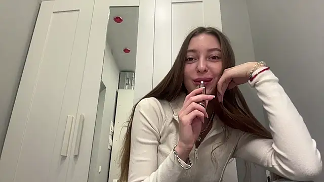 selena favn online show from 03.02.26