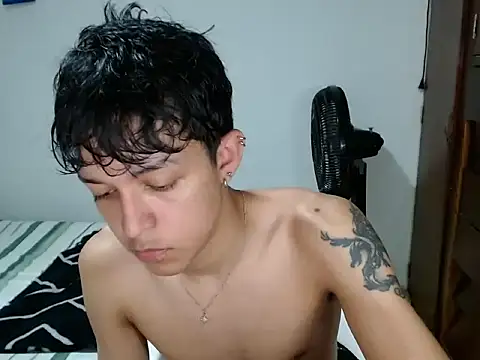 cute jisus online show from 04.22.26