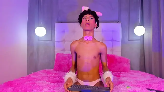 Snapshot of im_sky_ chatting on 02.25.26 im sky online show from 02.25.26