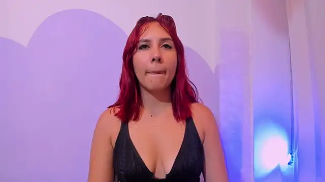 Snapshot of violeta_blaze1 chatting on 06.06.26 violeta blaze1 online show from 06.06.26