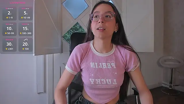 Arii wilde online show from 03.03.26