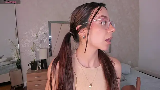 Arii wilde online show from 05.31.26