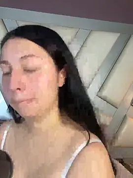Snapshot of Ashleeyprincess01 chatting on 05.18.26 Ashleeyprincess01 online show from 05.18.26