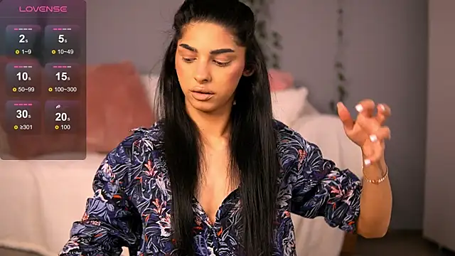 AvaCalvert online show from 04.21.26