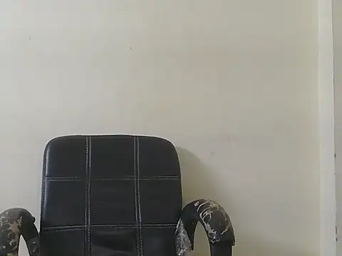 cute yashi online show from 04.02.26