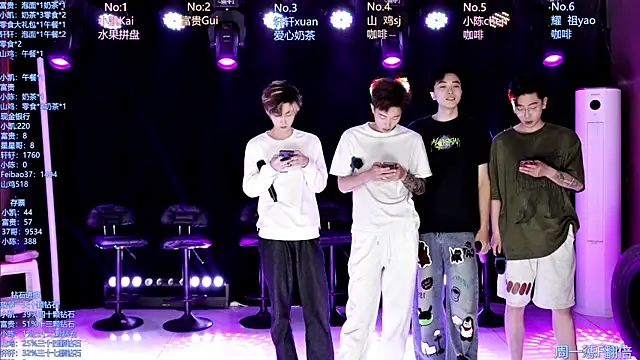 Snapshot of AOA-boy chatting on 04.28.26 AOA-boy online show from 04.28.26