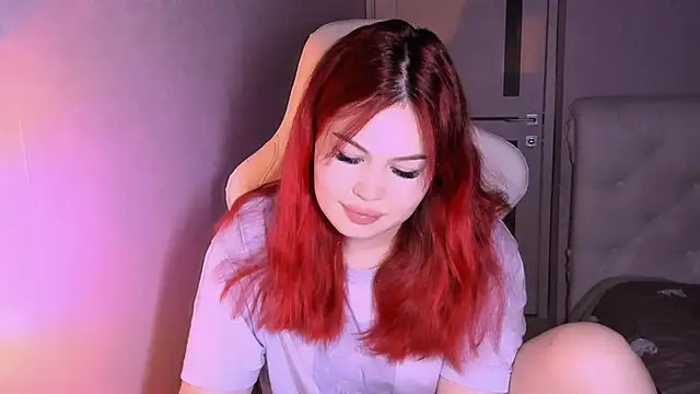 Snapshot of CrazyNextDoorGirl chatting on 03.22.26 CrazyNextDoorGirl online show from 03.22.26