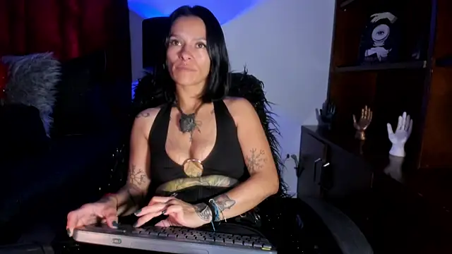 Amelie Blake online show from 03.12.26