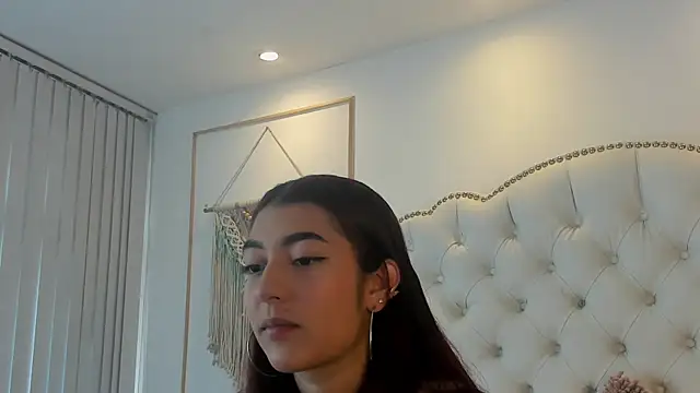 Sara funy online show from 06.03.26