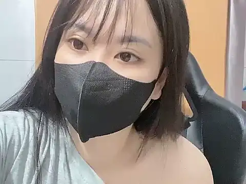 Snapshot of Sunny2868 chatting on 02.25.26 Sunny2868 online show from 02.25.26