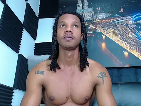 Snapshot of Josh_fit7 chatting on 03.17.26 Josh fit7 online show from 03.17.26