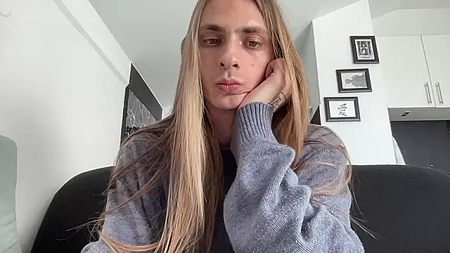 Snapshot of mi_chyort chatting on 02.28.26 mi chyort online show from 02.28.26