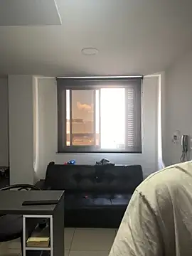 Jonas Khanwald online show from 04.22.26