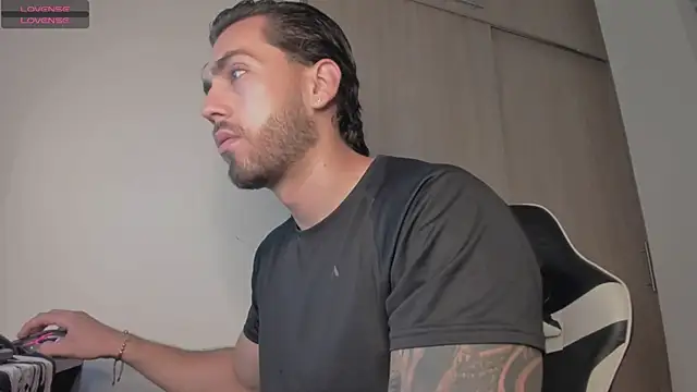 Axel  Blaze online show from 04.15.26