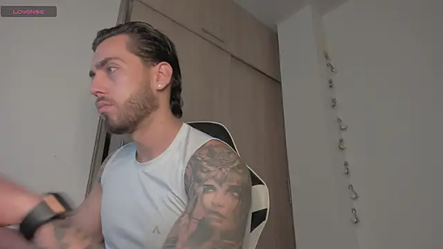 Axel  Blaze online show from 04.21.26