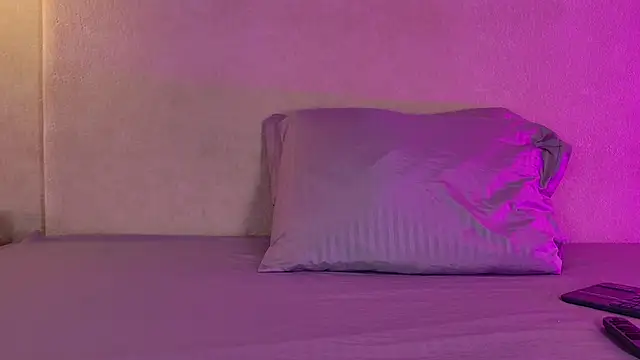 Snapshot of Julietaa_Vegaa chatting on 02.25.26 Julietaa Vegaa online show from 02.25.26