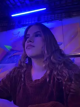 MiluRossee online show from 04.18.26