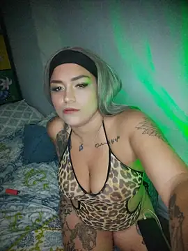 Cristal queen  online show from 04.13.26