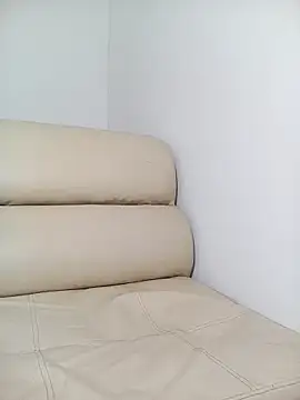 TinnaPeyton online show from 03.02.26