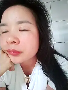 Ivy Trix2 online show from 03.18.26